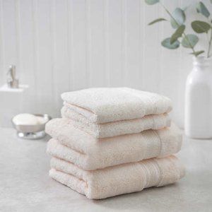 Charisma Soft 4-piece Hand and Washcloth Towel Set
